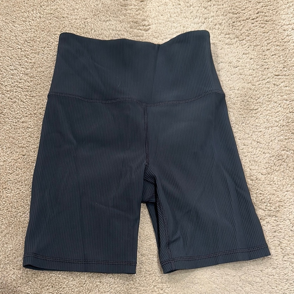 Athleta Biker Shorts Size Small